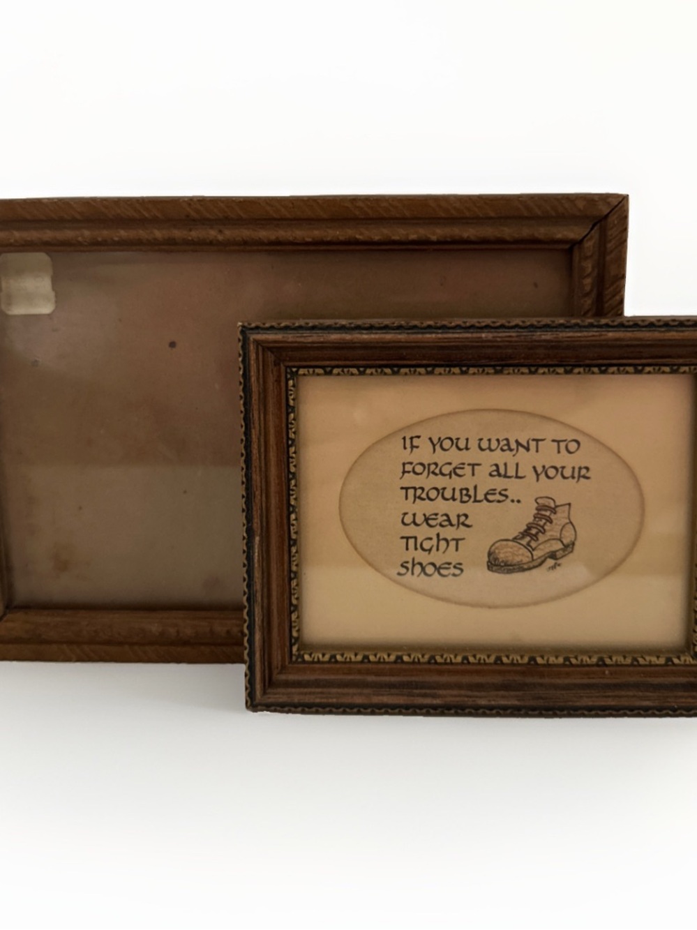 2 VINTAGE Antique Carved PRESSED Wood Wall Picture Frame 4x6 OTHER